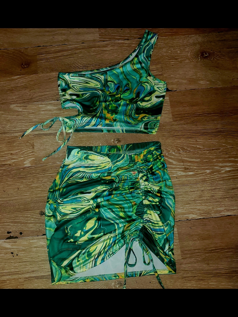 One-Shoulder Green & Yellow Marble Print Crop Top & Ruched Skirt Set
